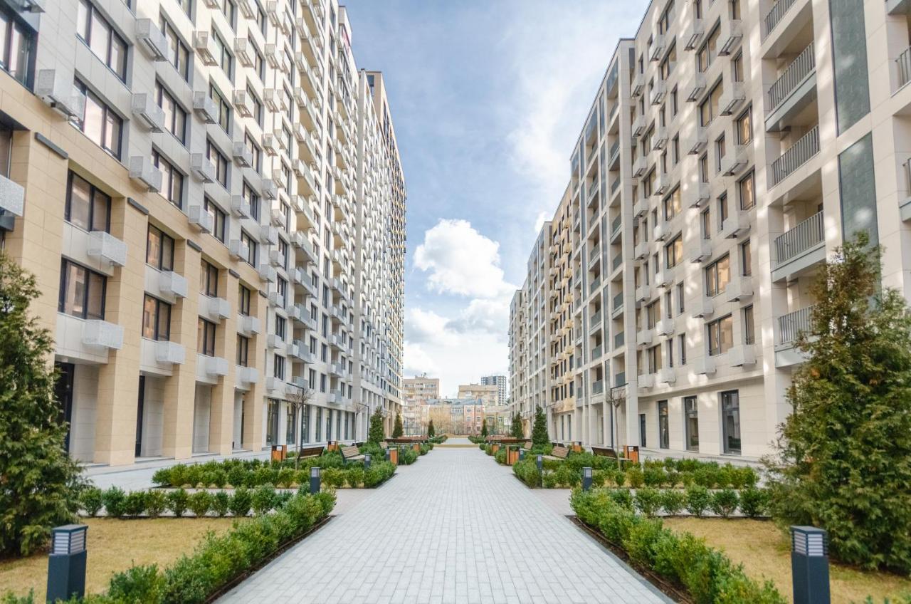 Petrovdom 12-131B Apartments In Rc "Yaroslaviv Grad"Bulvarno Kudriavska 17B Kiev Extérieur photo
