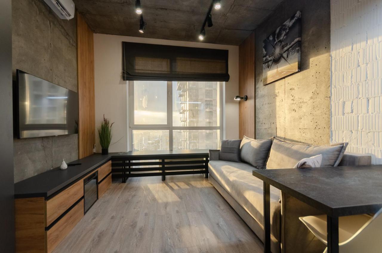 Petrovdom 12-131B Apartments In Rc "Yaroslaviv Grad"Bulvarno Kudriavska 17B Kiev Extérieur photo